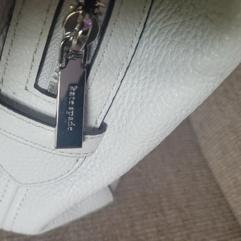 Kate Spade Leila Light Blue 3 Compartment leather double handle shoulder bag. - Picture 7 of 9